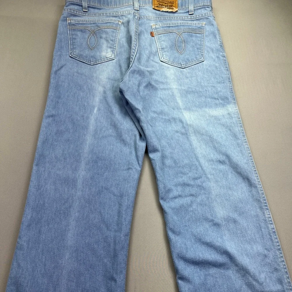 Vintage Levi's Action Jeans Light Wash Denim Straight Leg Men Sz 36 Fits 34